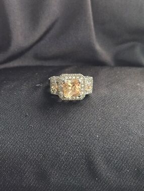 Elegant Sterling Silver Citrine Ring Size 8